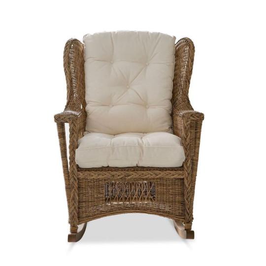 baslaton nyaralo felujitas natur rattan hintaszek fotel country terasz butor vintage cottage provansz provence mediterran videki nyaralo.jpg